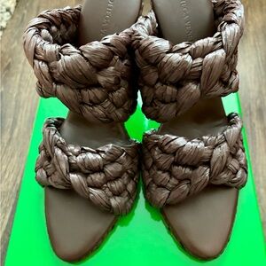 Bottega Veneta Women's Brown Woven Sandals